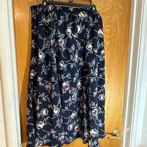 Plus Size Floral Skirt 2X